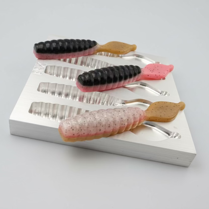 3.5 Inch Spade Tail Grub Mold