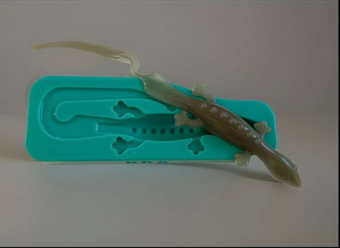 11 Inch Lizard Mold