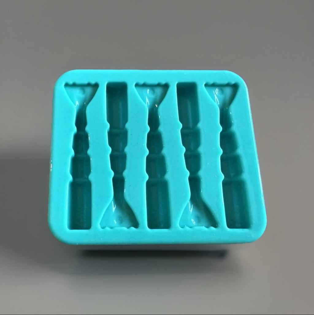 3 Inch Shrimp Tail Mold