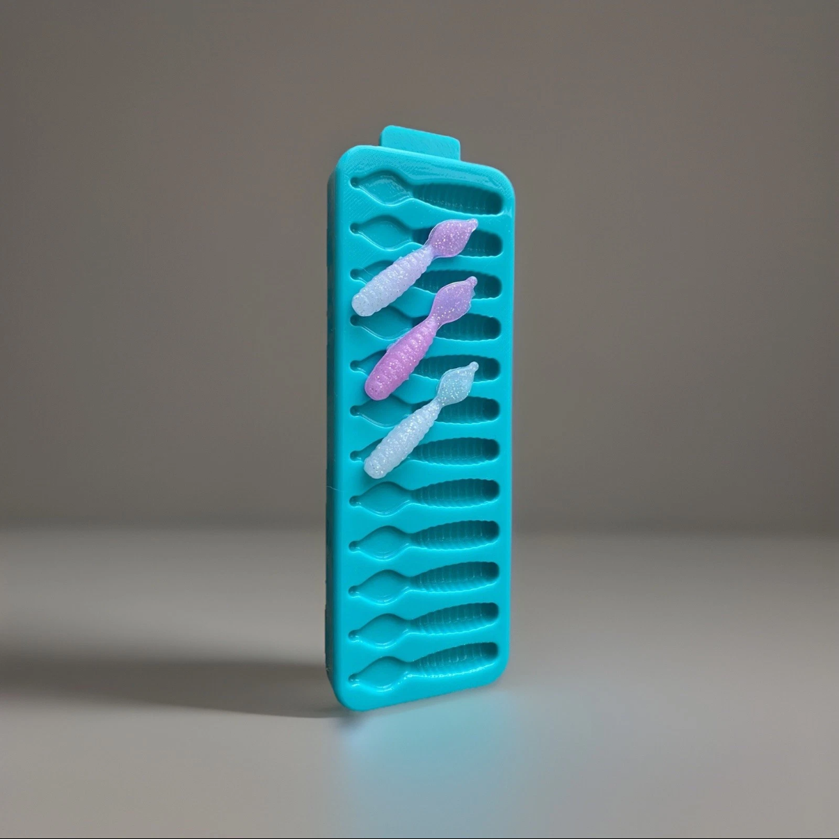 1.8 Inch Spade Grub Mold