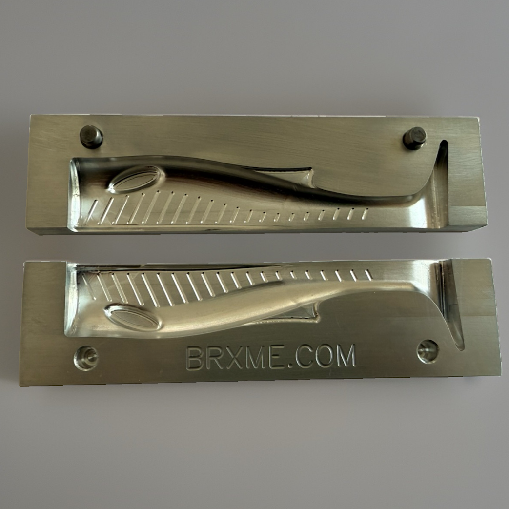 5in Swim Bait Mold, 2 Piece Open Pour
